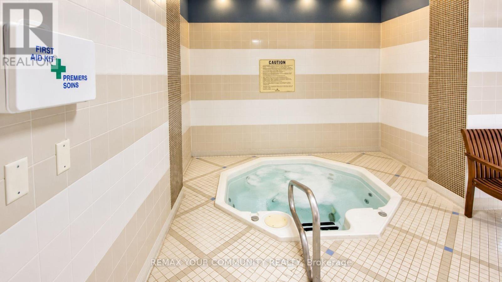 3310 - 23 Hollywood Avenue, Toronto, Ontario  M2N 7L8 - Photo 19 - C13616110