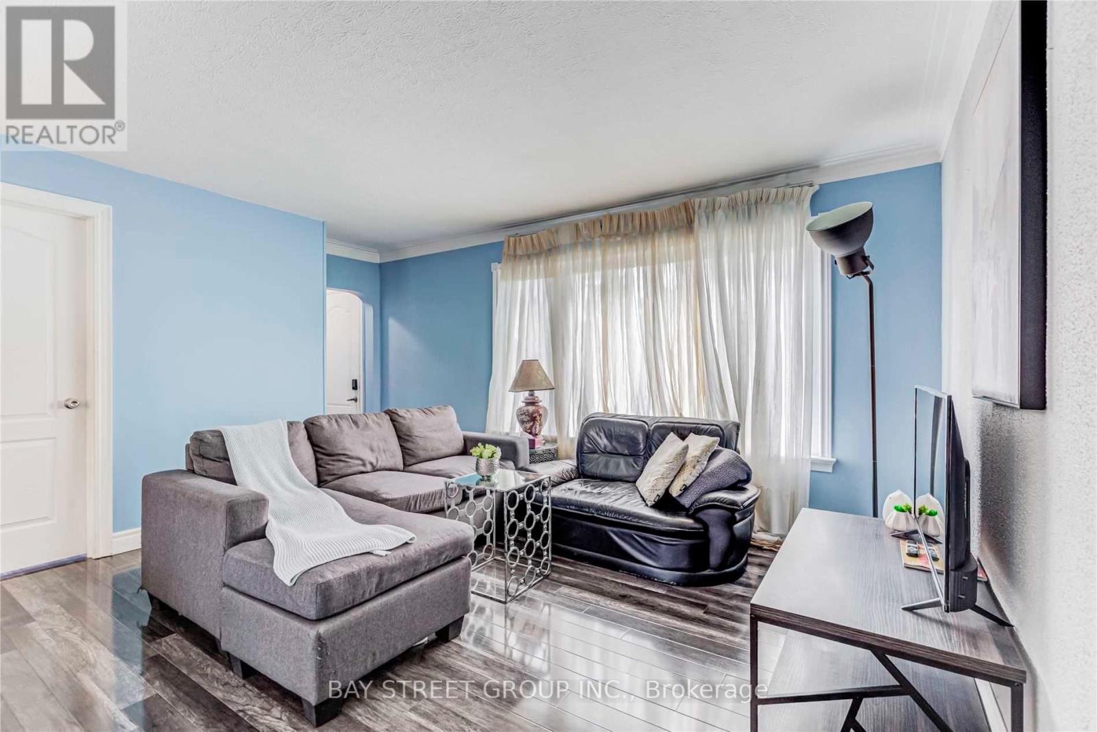 378 Drewry Avenue, Toronto, Ontario  M2R 2K4 - Photo 9 - C13616120