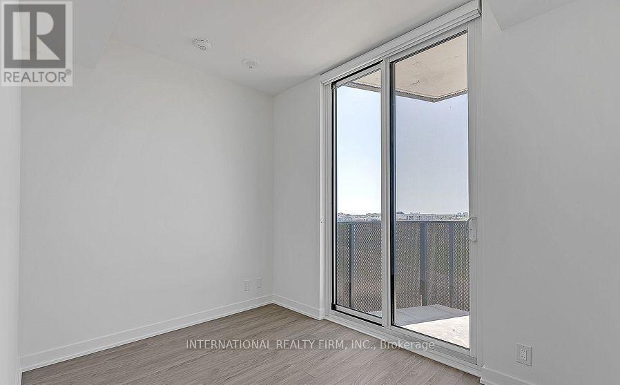 1016 - 30 Tretti Way, Toronto, Ontario  M3H 0E3 - Photo 8 - C13616124