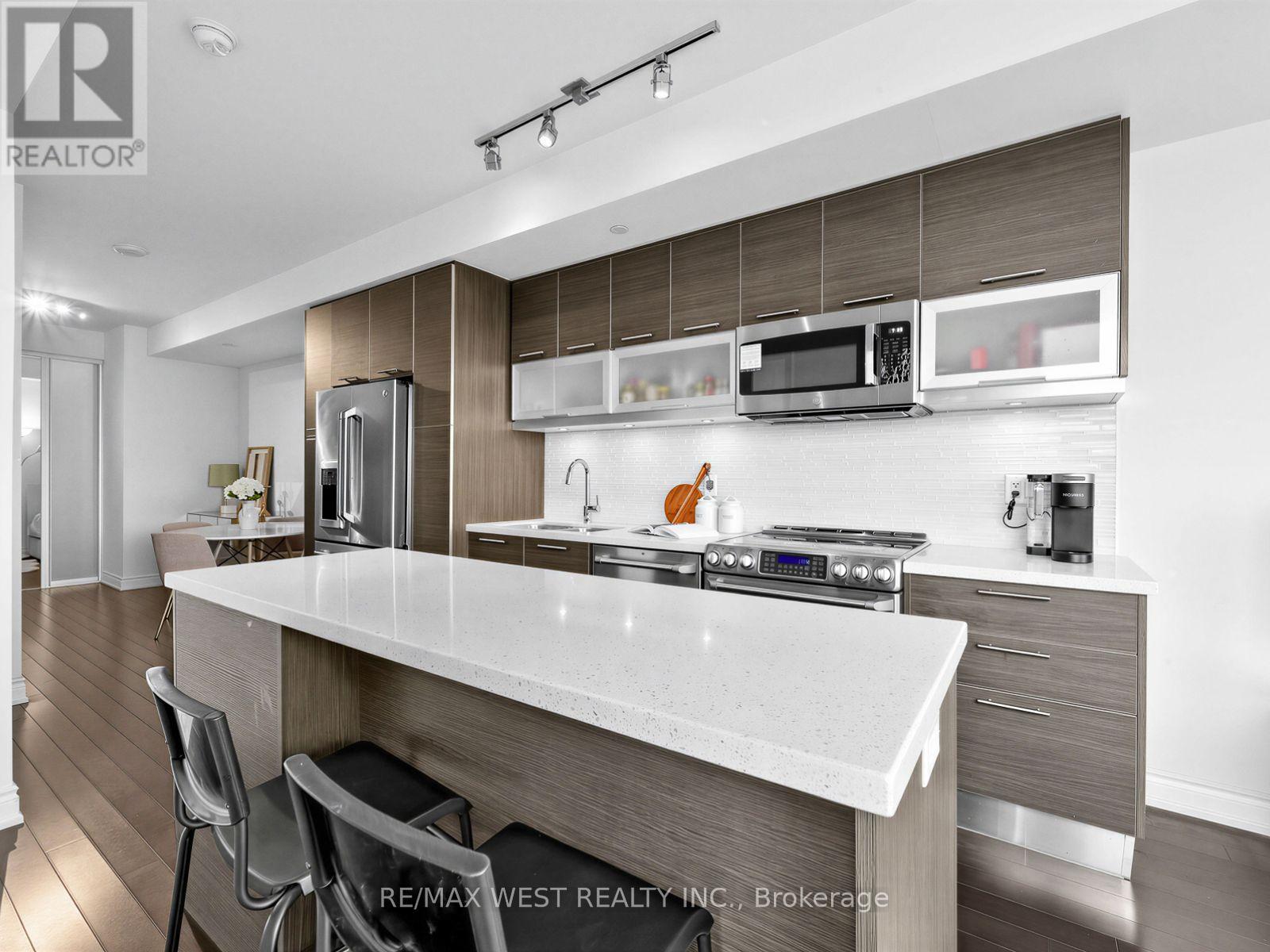7102 - 388 Yonge Street, Toronto, Ontario  M5B 0A4 - Photo 4 - C13616180