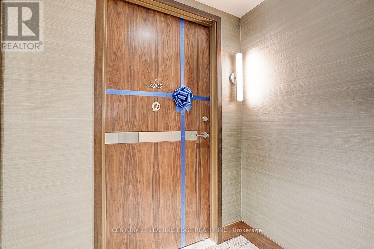 4202 - 1 Concord City Place Way, Toronto, Ontario  M5V 0X3 - Photo 14 - C13616184