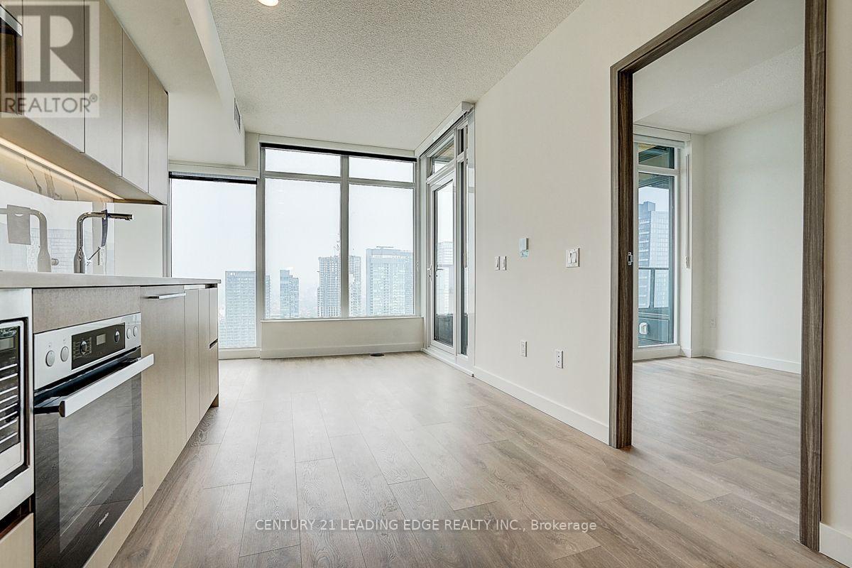 4202 - 1 Concord City Place Way, Toronto, Ontario  M5V 0X3 - Photo 19 - C13616184
