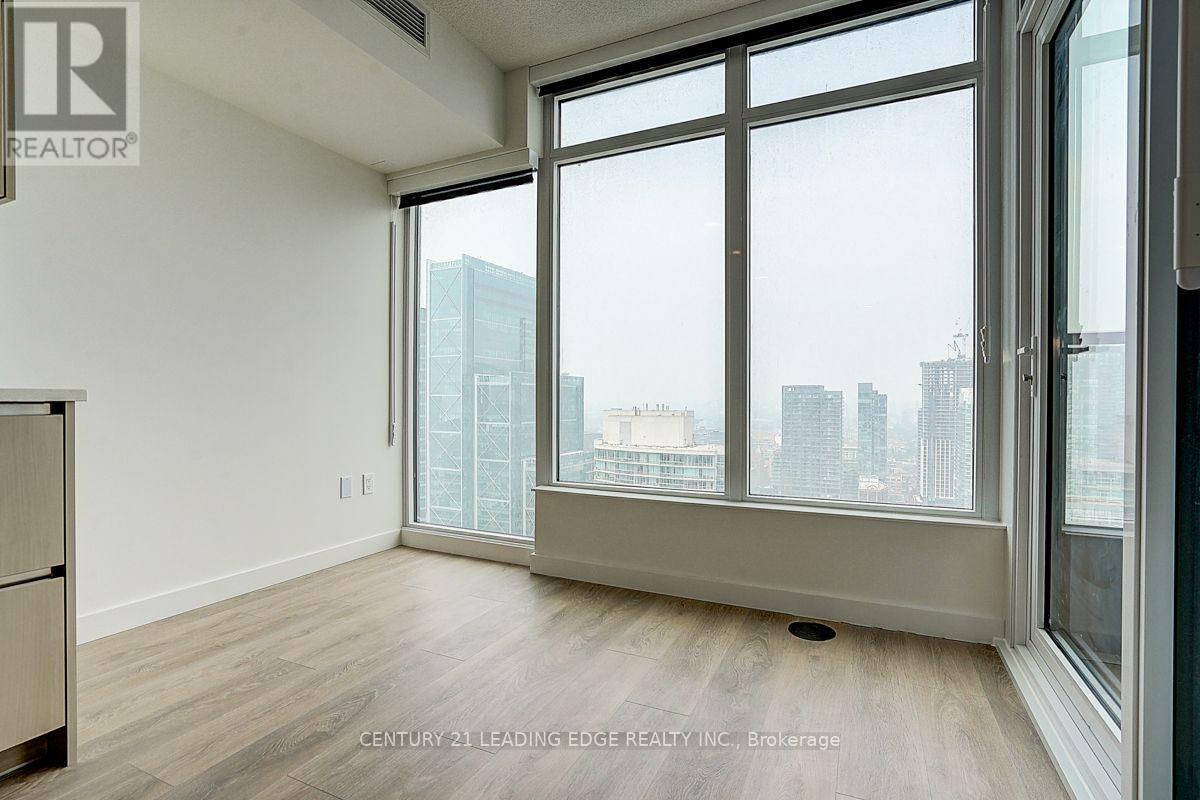 4202 - 1 Concord City Place Way, Toronto, Ontario  M5V 0X3 - Photo 22 - C13616184