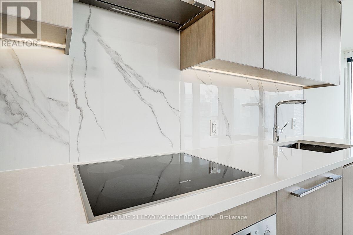 4202 - 1 Concord City Place Way, Toronto, Ontario  M5V 0X3 - Photo 26 - C13616184