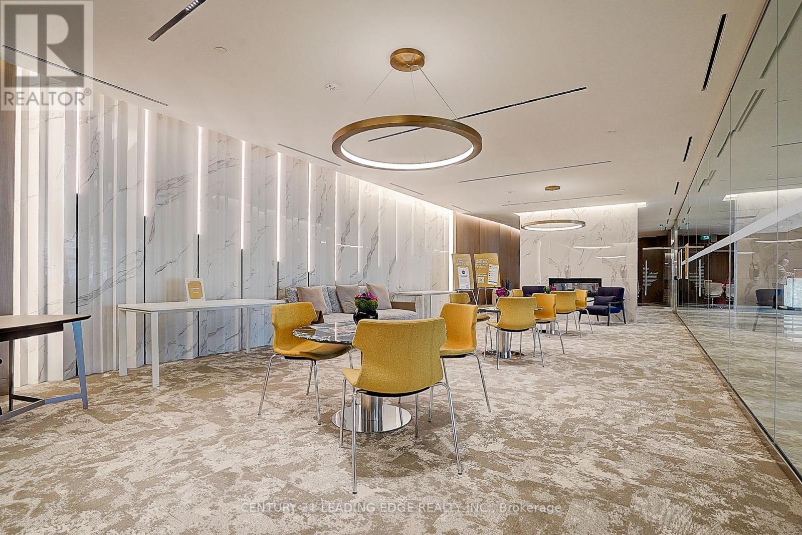 4202 - 1 Concord City Place Way, Toronto, Ontario  M5V 0X3 - Photo 8 - C13616184