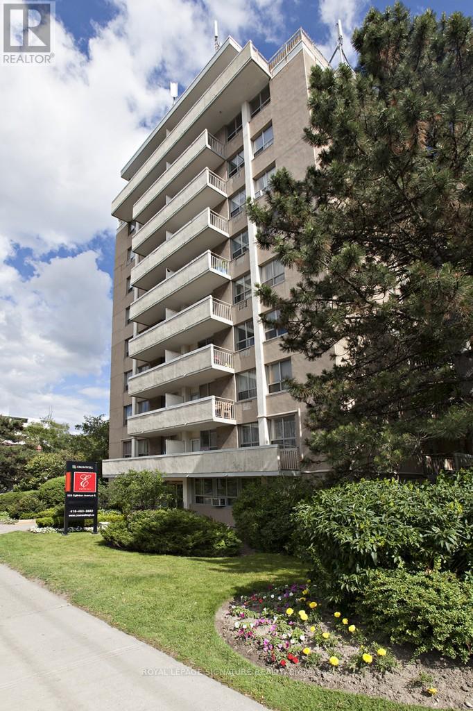 900 - 525 Eglinton Avenue E, Toronto, Ontario  M4P 1N5 - Photo 5 - C13616208