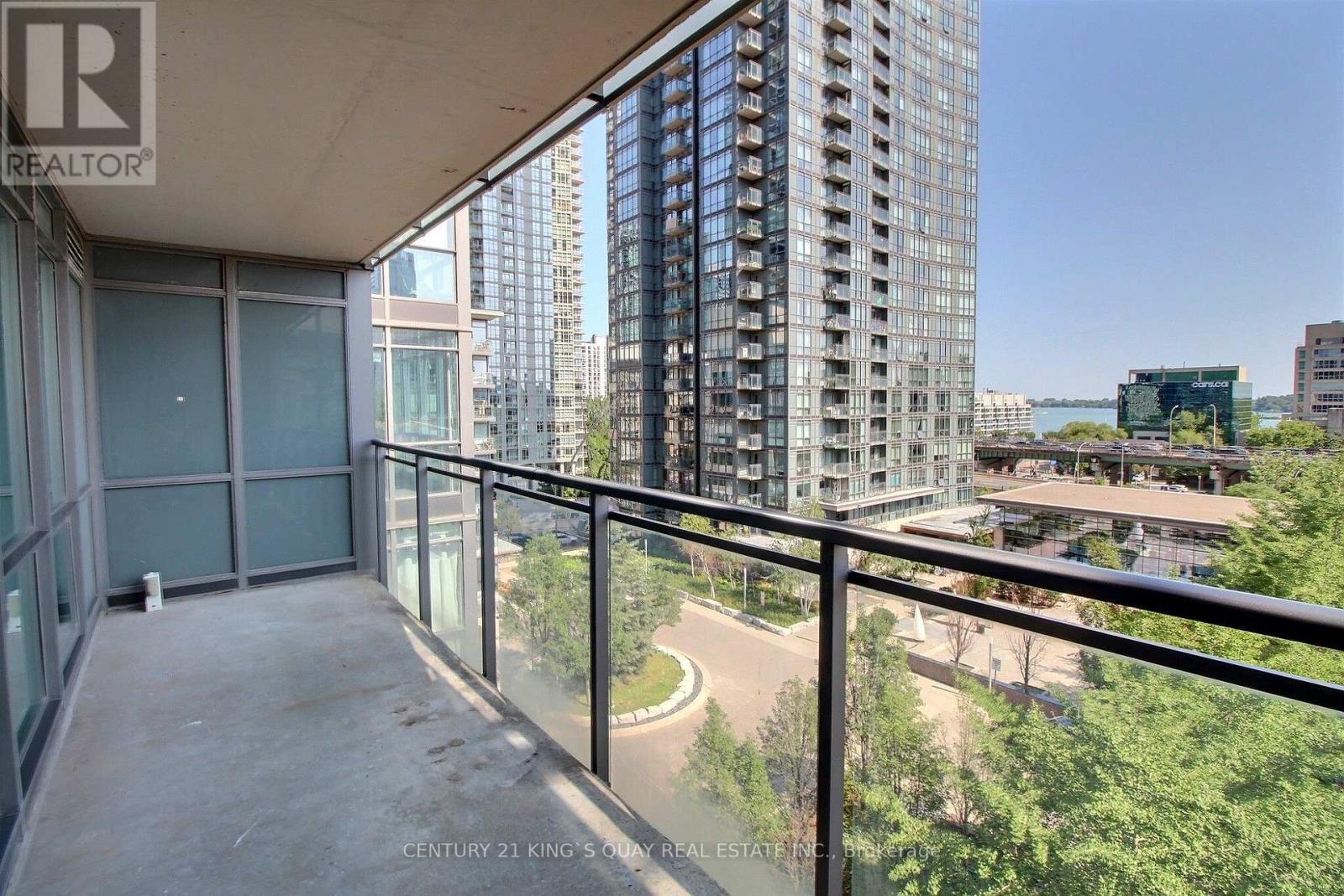 711 - 15 Fort York Boulevard, Toronto, Ontario  M5V 3Y4 - Photo 11 - C13616258
