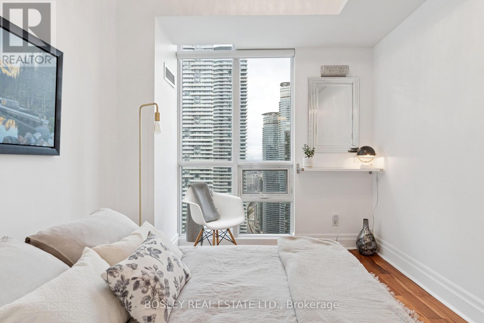 4501 - 16 Harbour Street, Toronto, Ontario  M5J 2Z7 - Photo 16 - C13616264