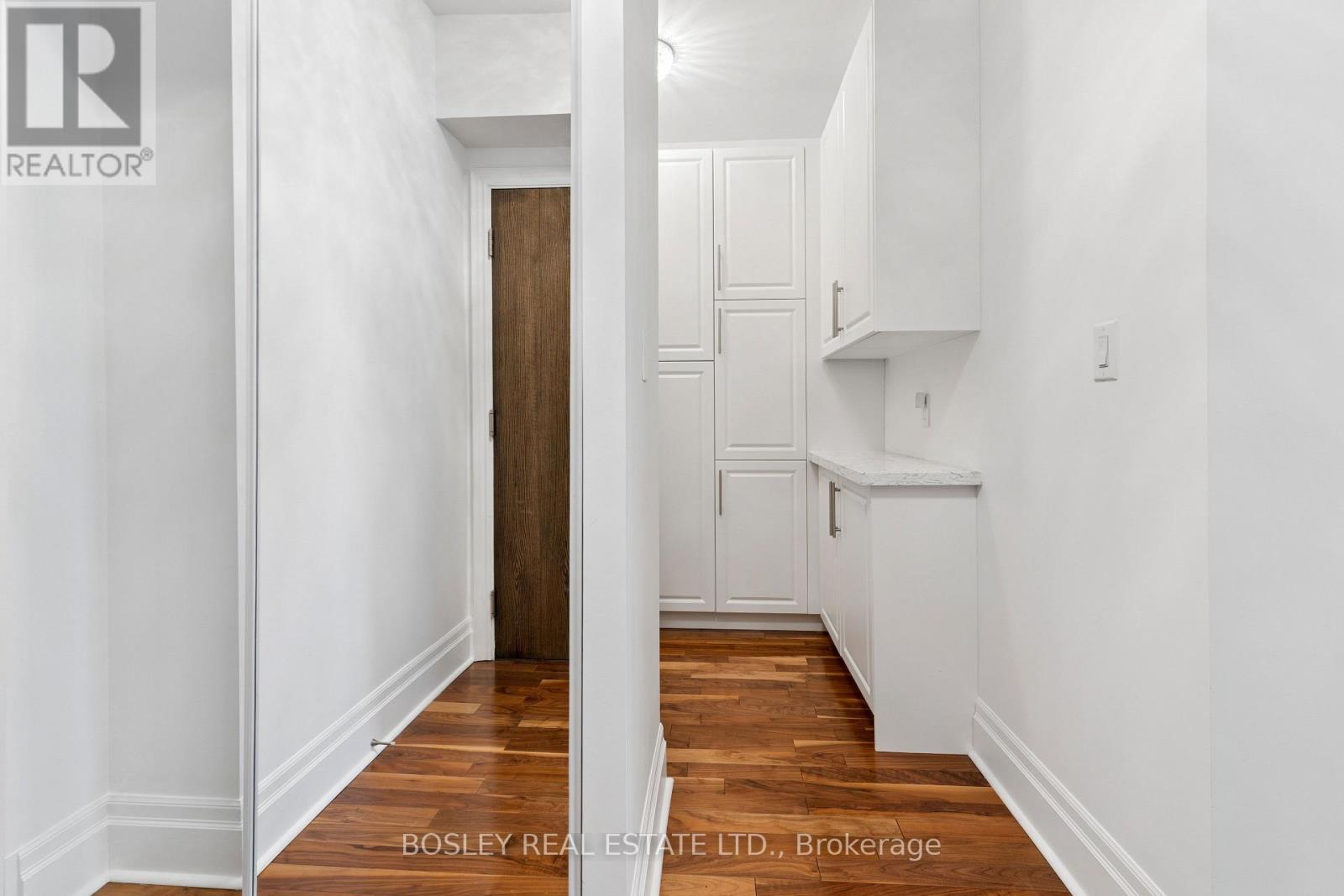 4501 - 16 Harbour Street, Toronto, Ontario  M5J 2Z7 - Photo 3 - C13616264