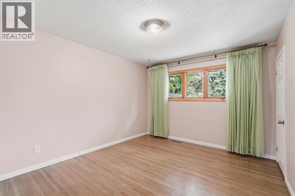 9 Stirling Close, Red Deer, Alberta  T4N 0A8 - Photo 16 - A2330520