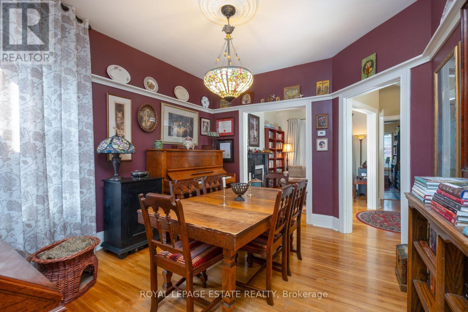 57 Herbert Avenue, Toronto, Ontario  M4L 3P8 - Photo 13 - E13615970