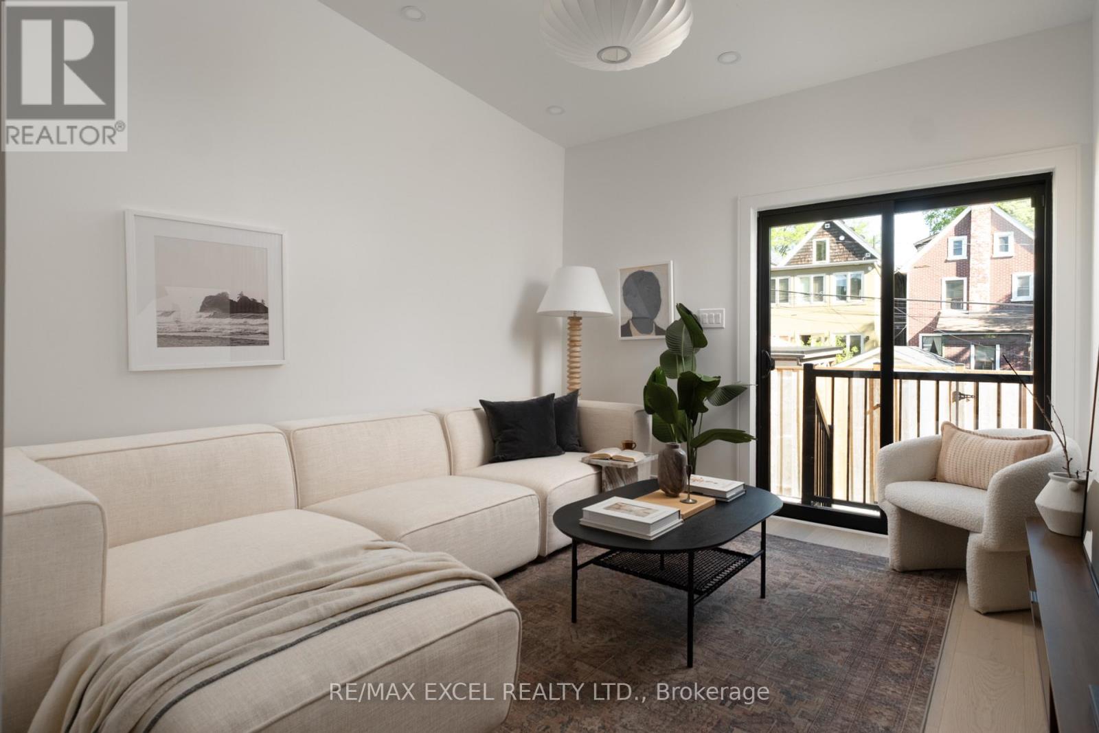 254 Bain Avenue, Toronto, Ontario  M4K 1G3 - Photo 15 - E13616222
