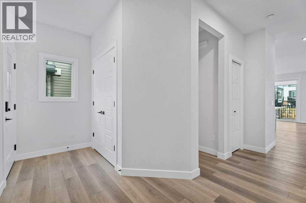 71 Ranchers View, Okotoks, Alberta  T1S 5R6 - Photo 3 - A2317784