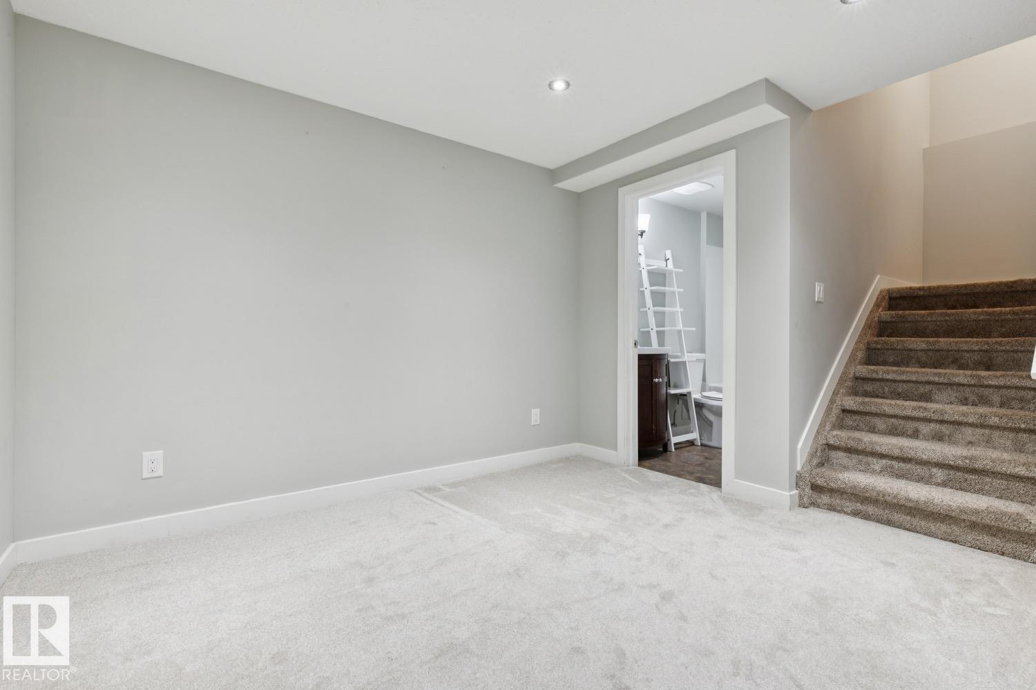 4058 Morrison Wy NW, Edmonton, Alberta  T5E 6S3 - Photo 33 - E4501125