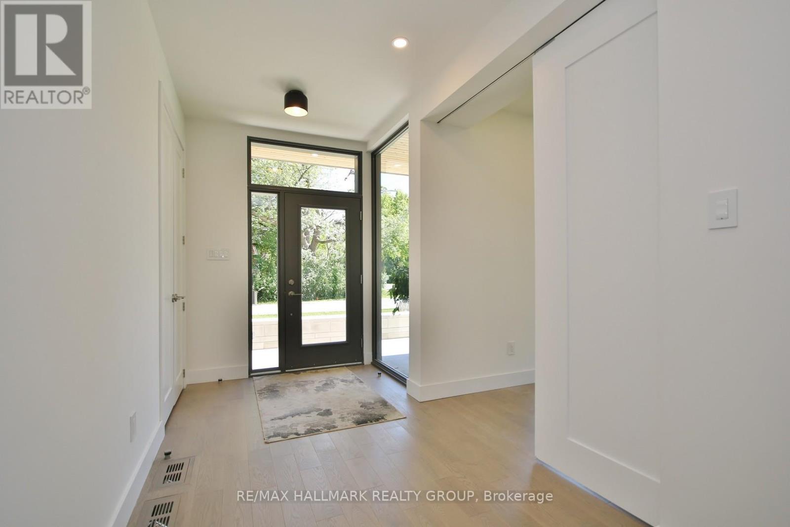 51 Chippewa Avenue, Ottawa, Ontario K2G 1Y1 - Photo 4 - X13616158