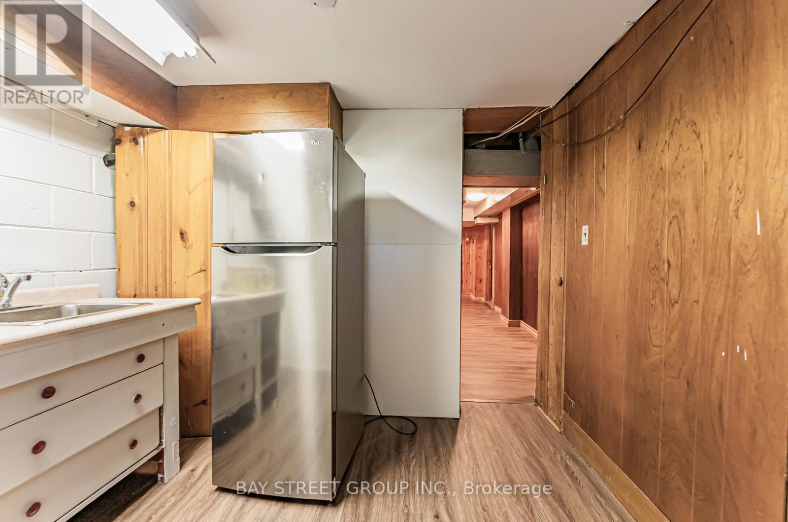 Lower - 394 Centre Street E, Richmond Hill, Ontario  L4C 1B7 - Photo 5 - N13616138