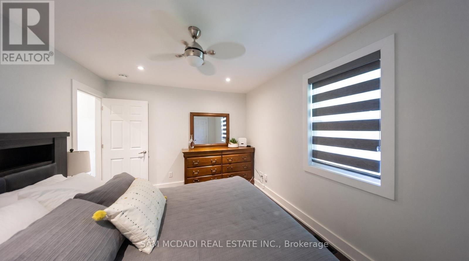 30 Maple Avenue N, Mississauga, Ontario L5H 2S1 - Photo 20 - W13609358