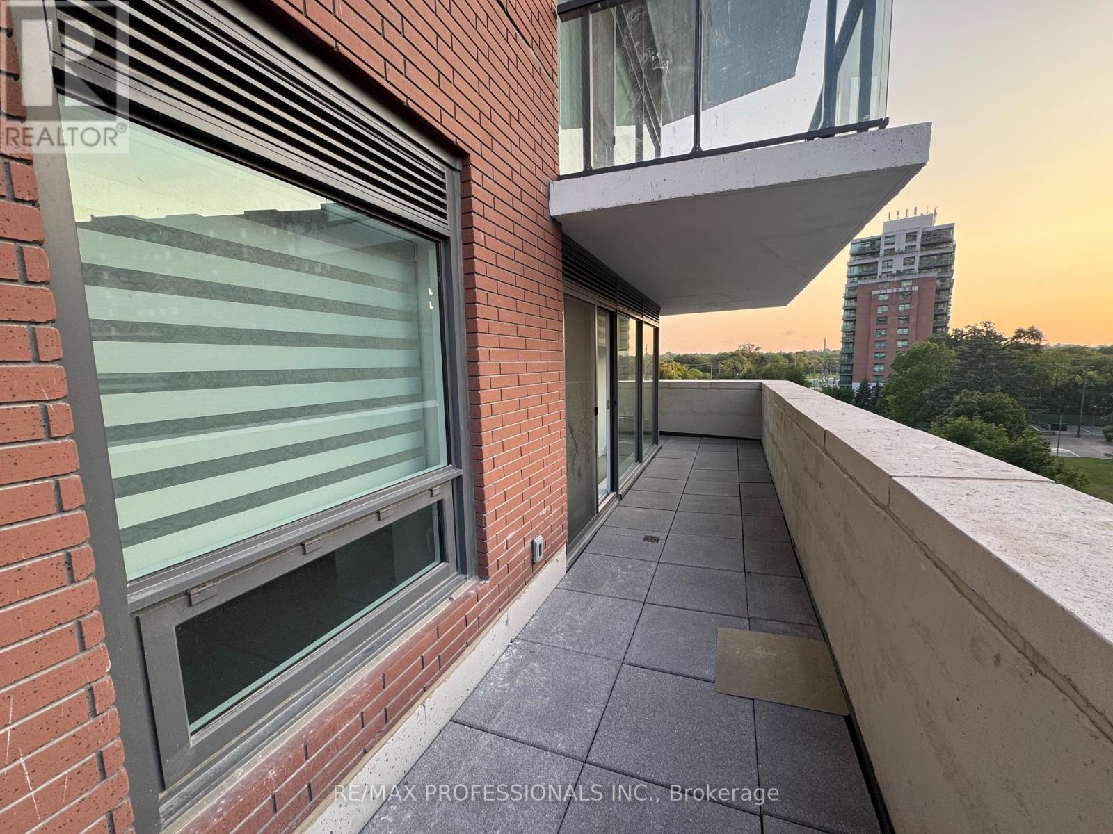 502 - 4010 Eglinton Avenue W, Toronto, Ontario  M9P 1A6 - Photo 24 - W13528300