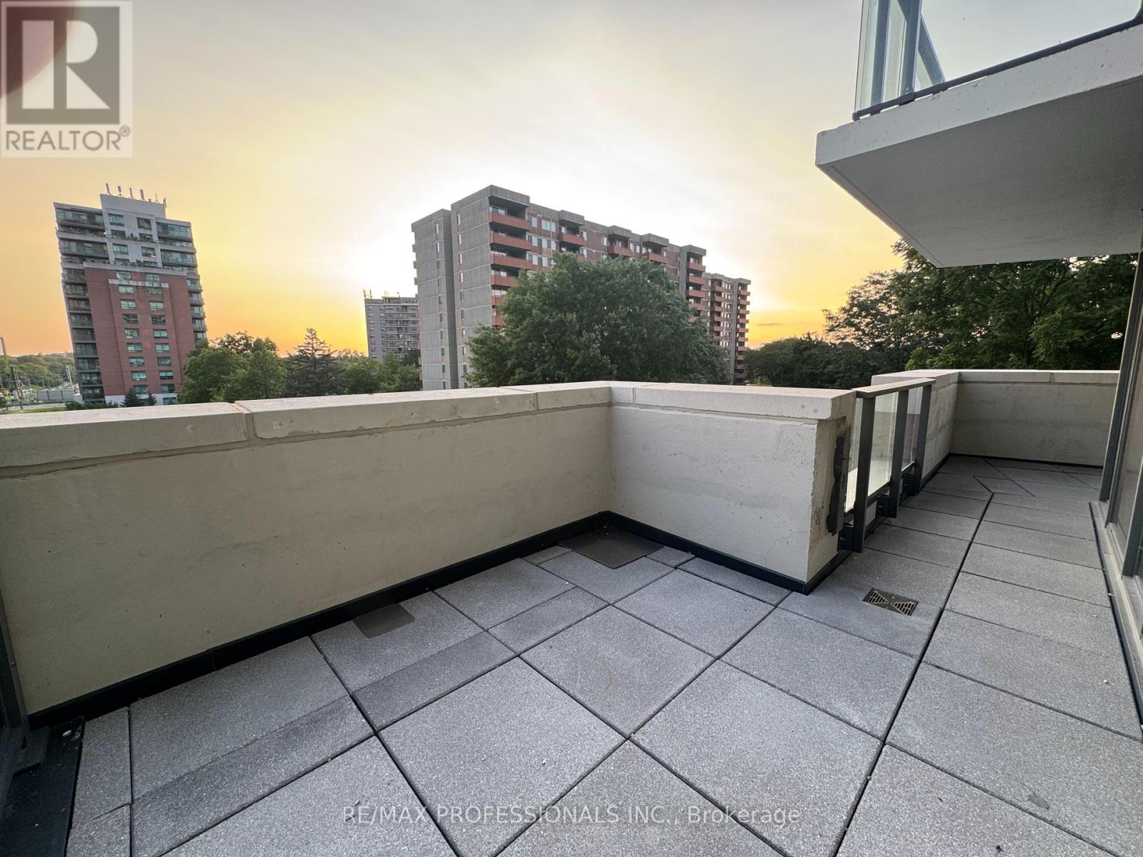 502 - 4010 Eglinton Avenue W, Toronto, Ontario  M9P 1A6 - Photo 27 - W13528300