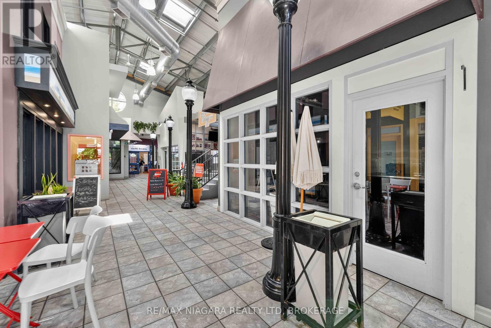 110 - 17 Lock Street, St. Catharines, Ontario L2N 5B6 - Photo 6 - X13603794