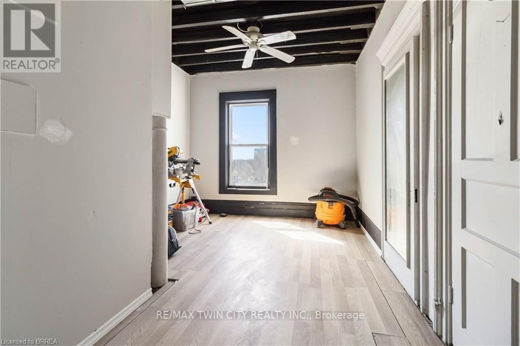 14 Dalhousie Street, Brantford, Ontario  N3T 2H7 - Photo 15 - X13615984