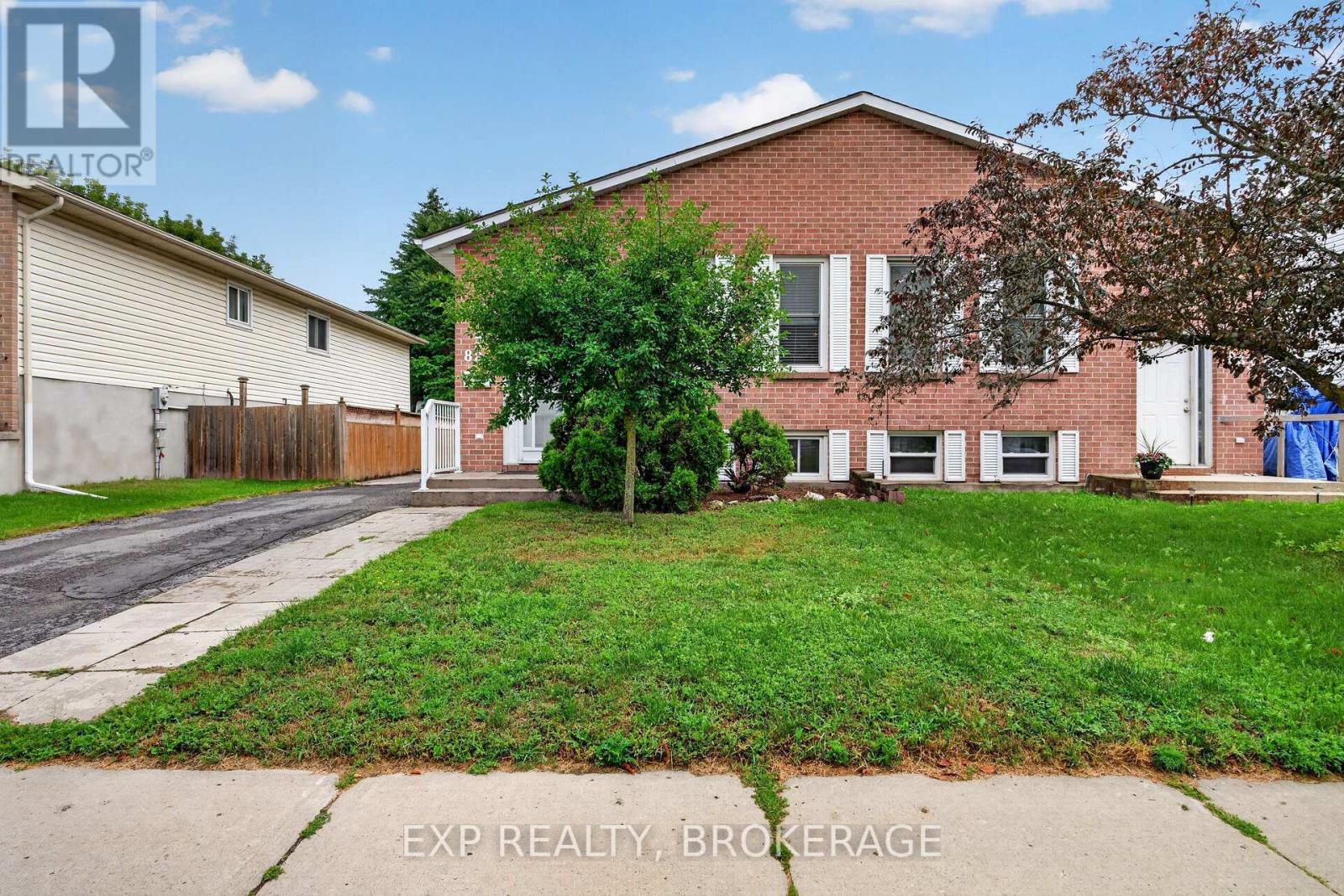 885 Larchwood Crescent, Kingston, Ontario  K7P 2P7 - Photo 2 - X13616078