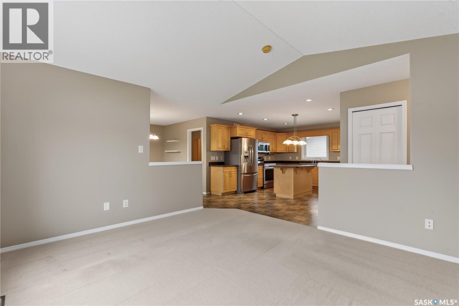 212 Regent Street, Melfort, Saskatchewan  S0E 1A0 - Photo 5 - SK043898