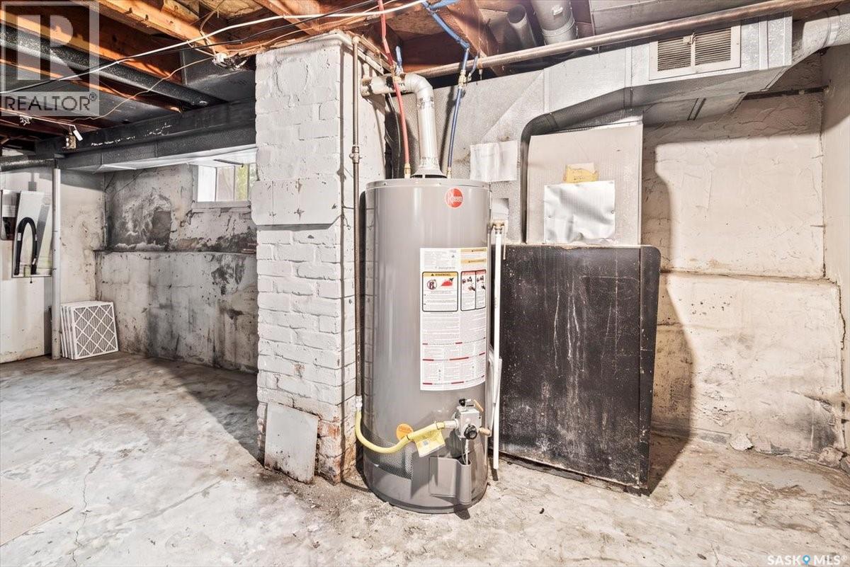 941 Atkinson Street, Regina, Saskatchewan  S4N 3V1 - Photo 13 - SK043870