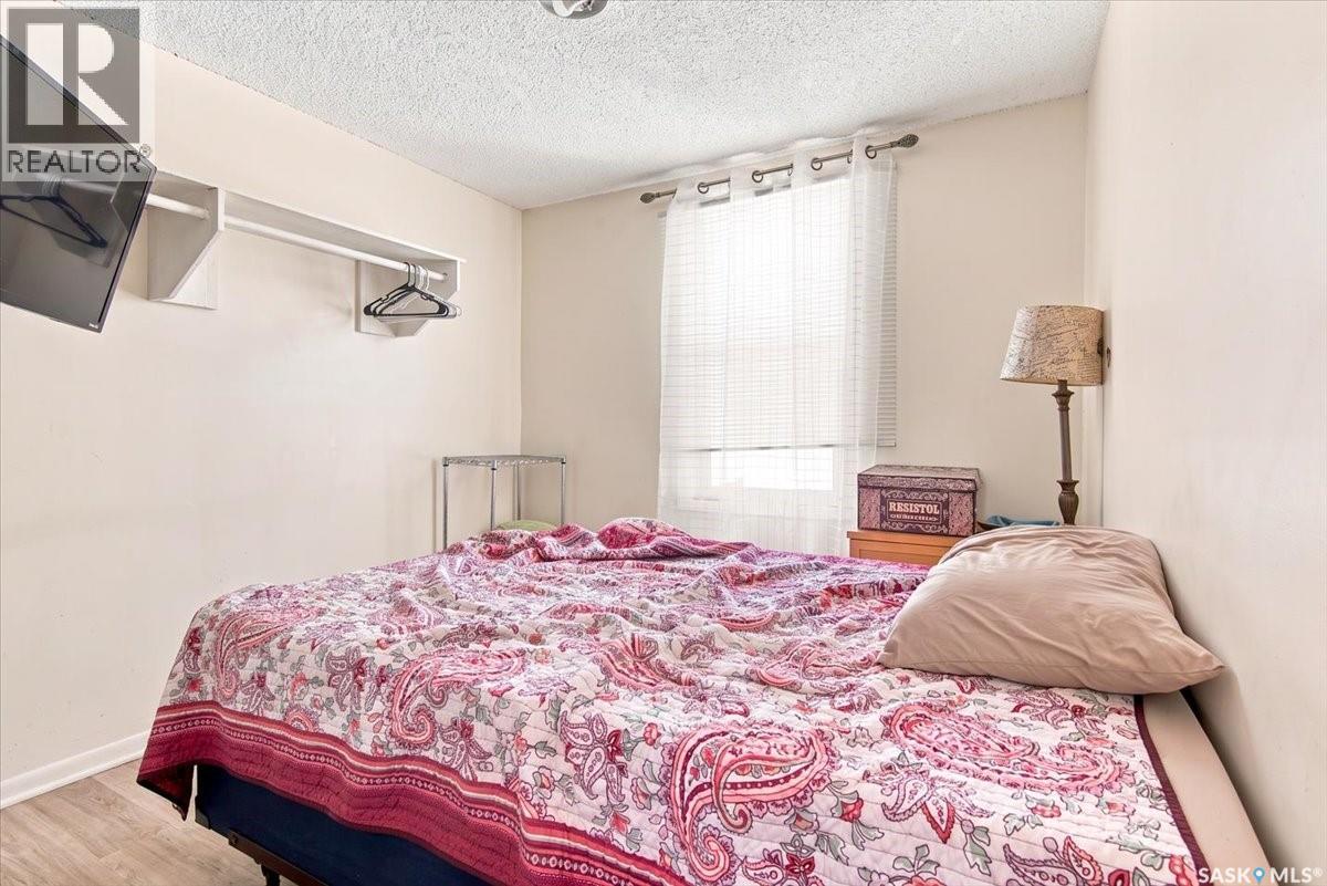 941 Atkinson Street, Regina, Saskatchewan  S4N 3V1 - Photo 7 - SK043870