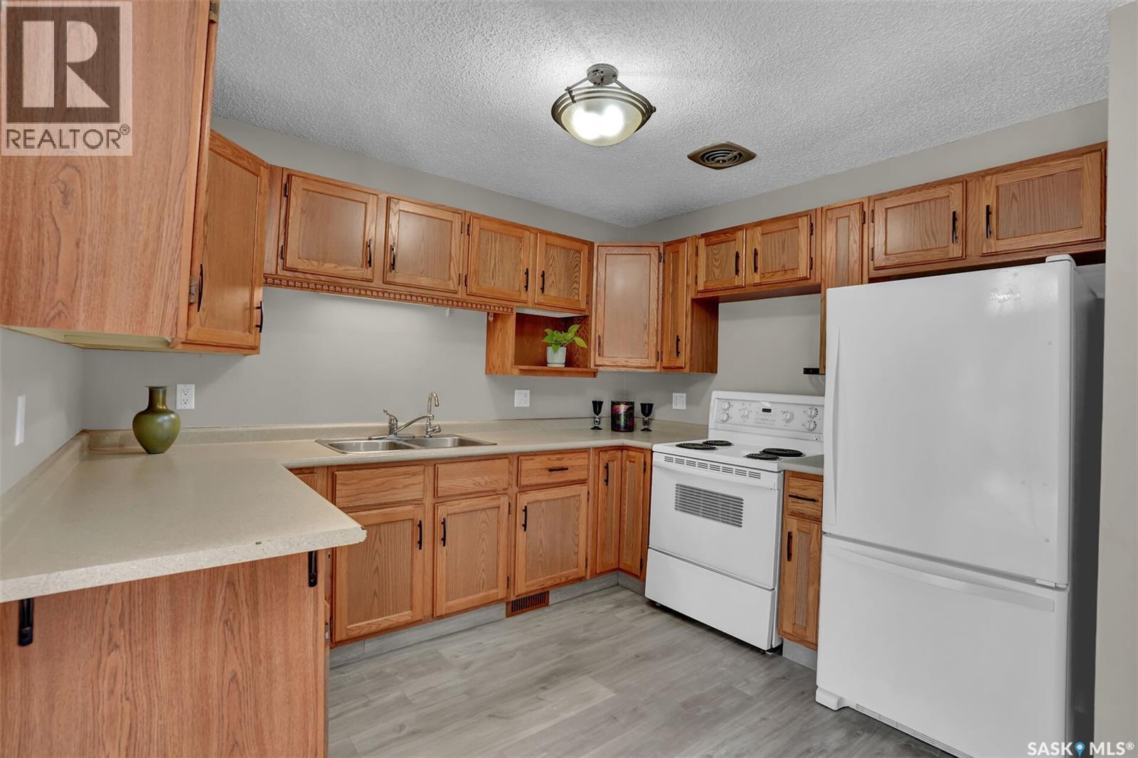 6707 Mawson Avenue, Regina, Saskatchewan  S4X 2P2 - Photo 6 - SK043868