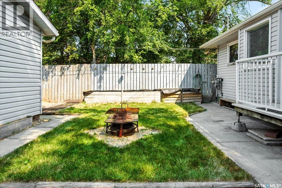 1366 Retallack Street, Regina, Saskatchewan  S4T 2H9 - Photo 28 - SK043750