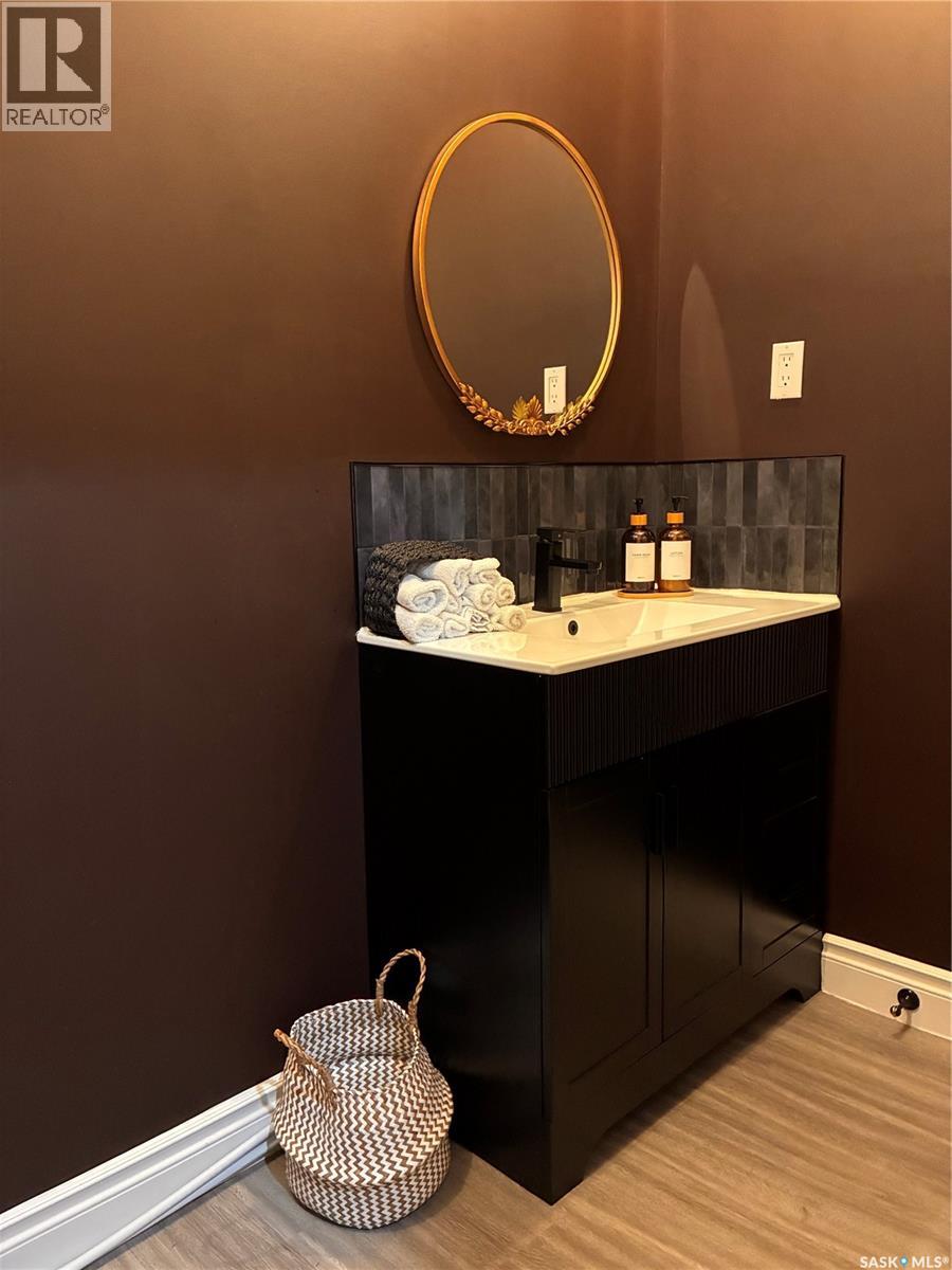 346 1st Avenue E, Nipawin, Saskatchewan  S0E 1E0 - Photo 15 - SK043637