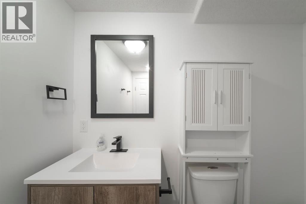 141 Wilson Drive, Fort Mcmurray, Alberta  T9H 5P6 - Photo 35 - A2329703