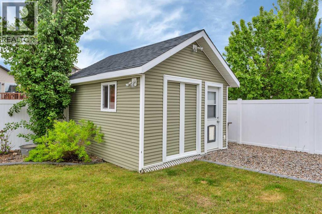 33 Walker Boulevard, Red Deer, Alberta  T4L 7E4 - Photo 49 - A2320008