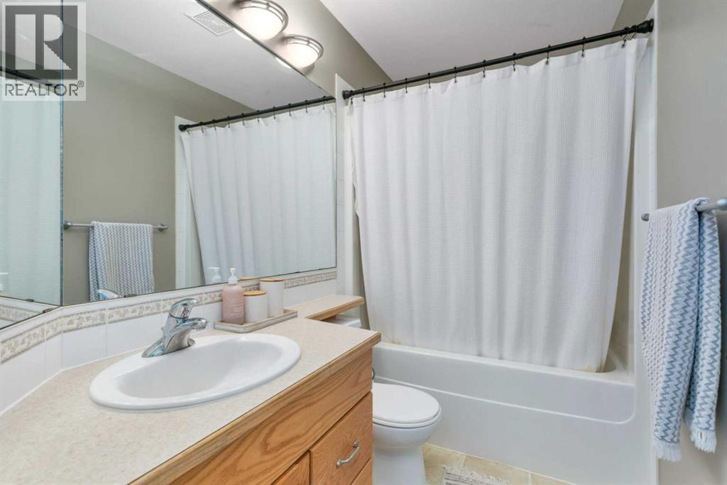 33 Walker Boulevard, Red Deer, Alberta  T4L 7E4 - Photo 29 - A2320008