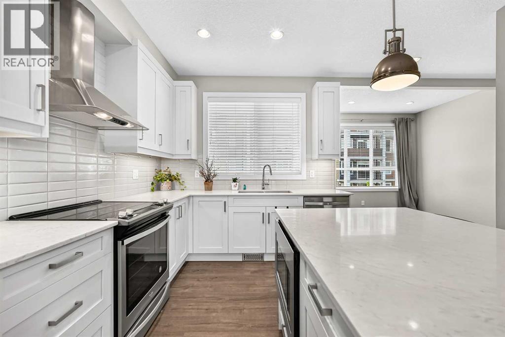125 Walgrove Cove SE, Calgary, Alberta  T2X 4E1 - Photo 5 - A2315027