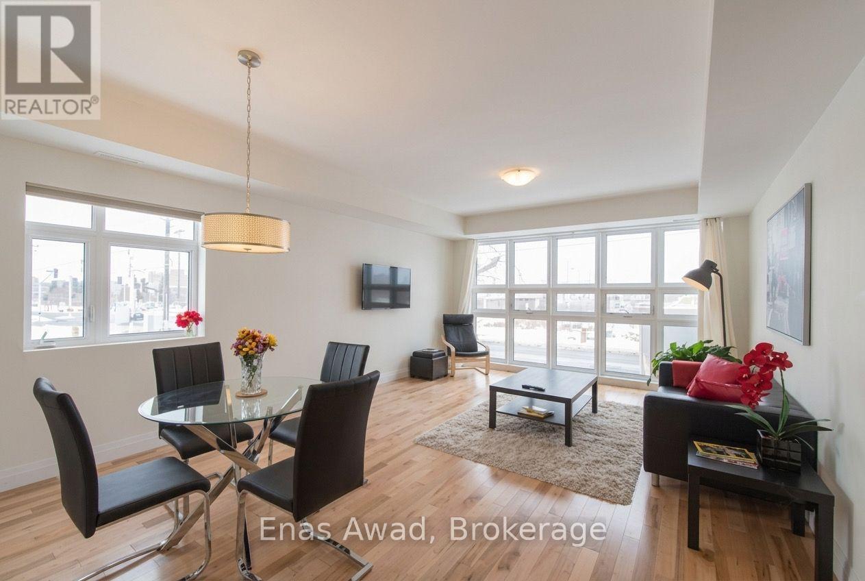 3 - 322 Tremblay Road, Ottawa, Ontario  K1G 0A5 - Photo 3 - X13616322