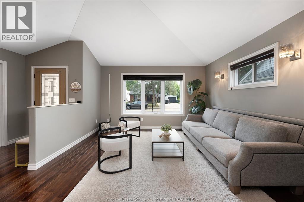 959 Prado Place, Windsor, Ontario  N8S 2H4 - Photo 7 - 26018129