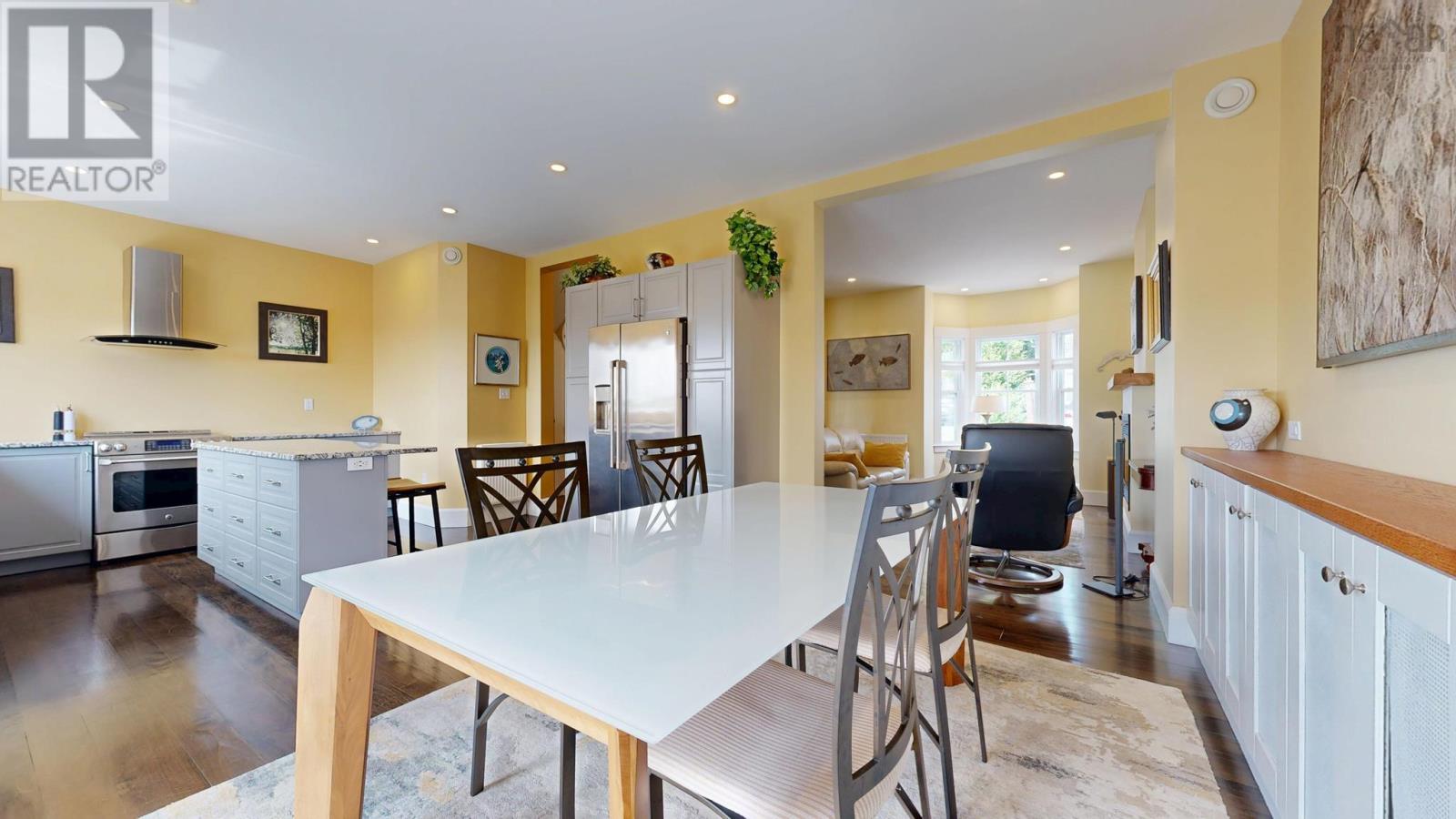 204 Pelham Street Lunenburg, Lunenburg, Nova Scotia  B0J 2C0 - Photo 12 - 202618675