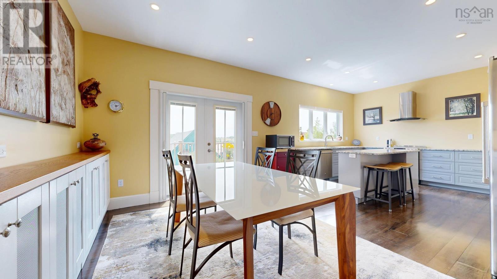 204 Pelham Street Lunenburg, Lunenburg, Nova Scotia  B0J 2C0 - Photo 16 - 202618675