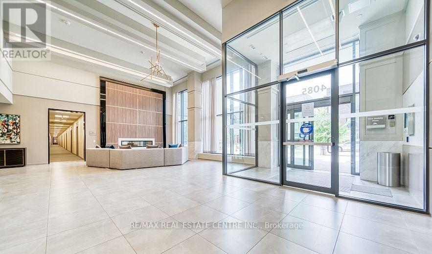 604 - 4085 Parkside Village Drive, Mississauga, Ontario  L5B 0K8 - Photo 3 - W13616346