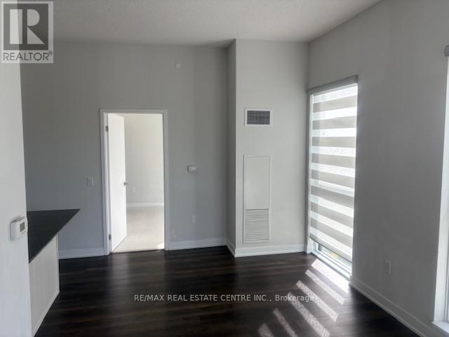 604 - 4085 Parkside Village Drive, Mississauga, Ontario  L5B 0K8 - Photo 8 - W13616346