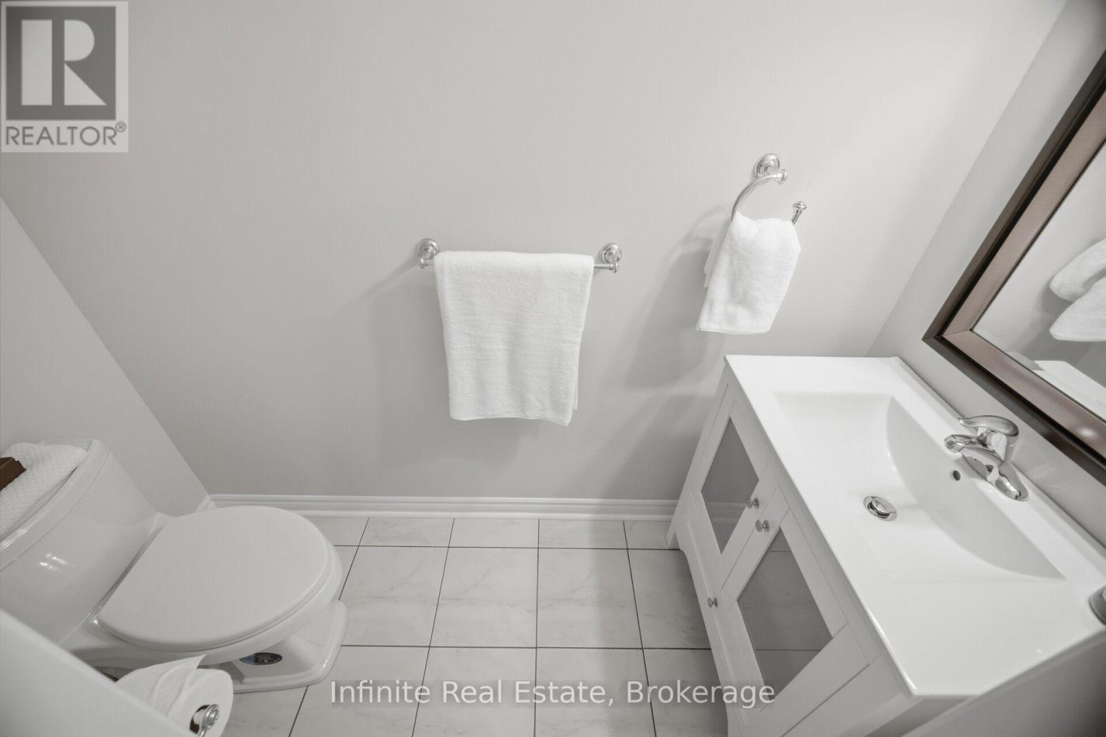 4748 James Austin Drive, Mississauga, Ontario  L4Z 4H2 - Photo 34 - W13616352