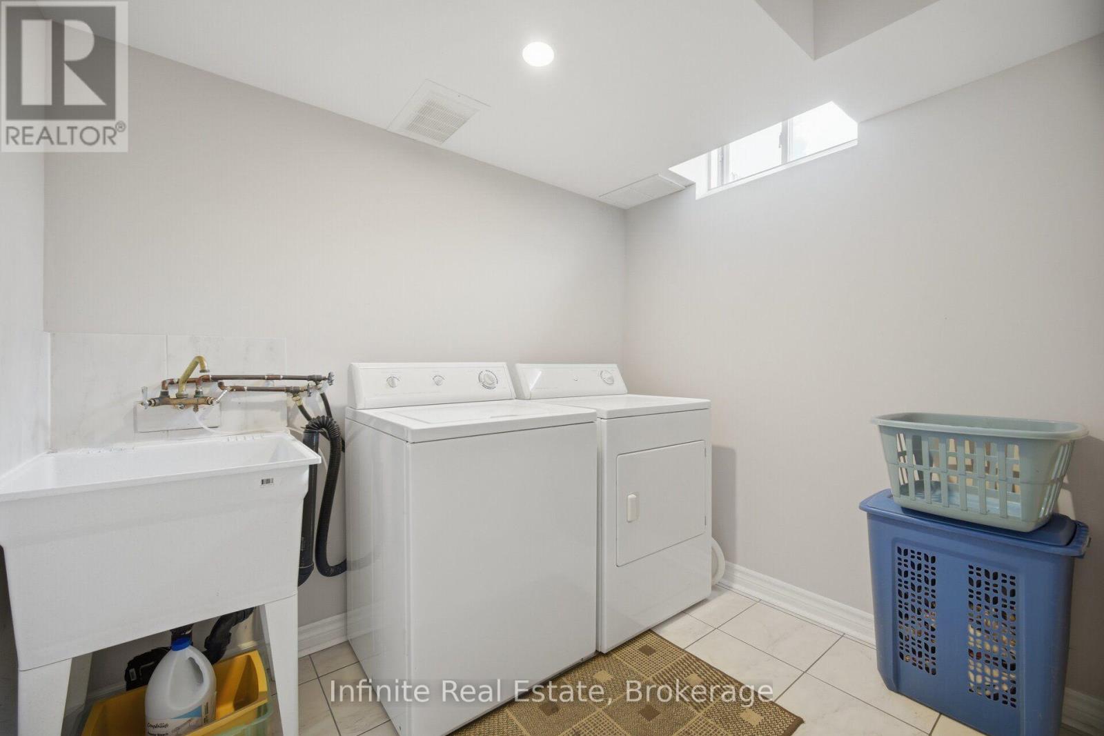 4748 James Austin Drive, Mississauga, Ontario  L4Z 4H2 - Photo 35 - W13616352