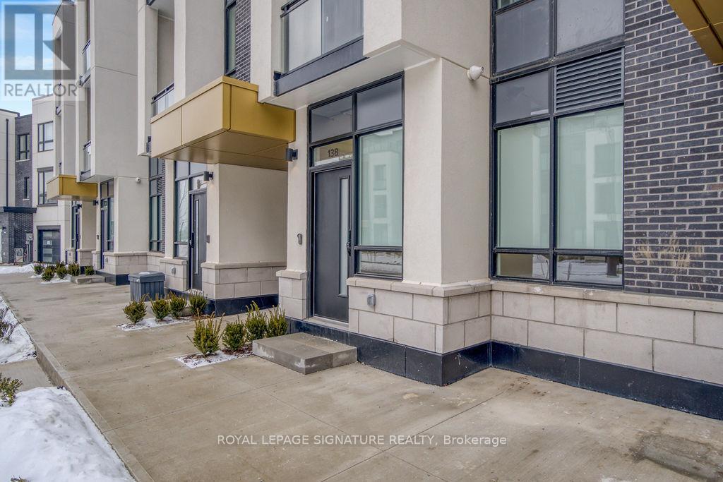 138 - 3025 Trailside Drive, Oakville, Ontario  L6M 4M2 - Photo 3 - W13616416