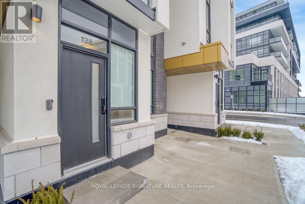 138 - 3025 Trailside Drive, Oakville, Ontario  L6M 4M2 - Photo 4 - W13616416
