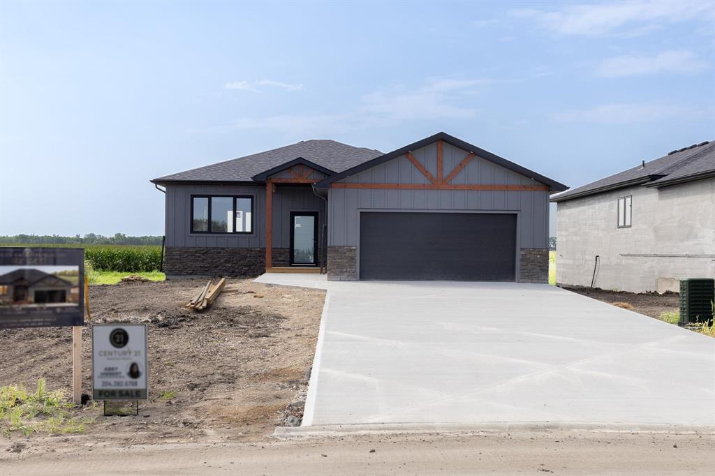 84 Sterling Crescent, Steinbach, Manitoba  R5G 3E5 - Photo 47 - 202618835