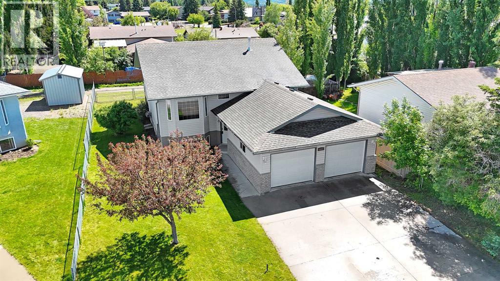5823 60 Avenue, Rocky Mountain House, Alberta  T4T 1K2 - Photo 2 - A2304747