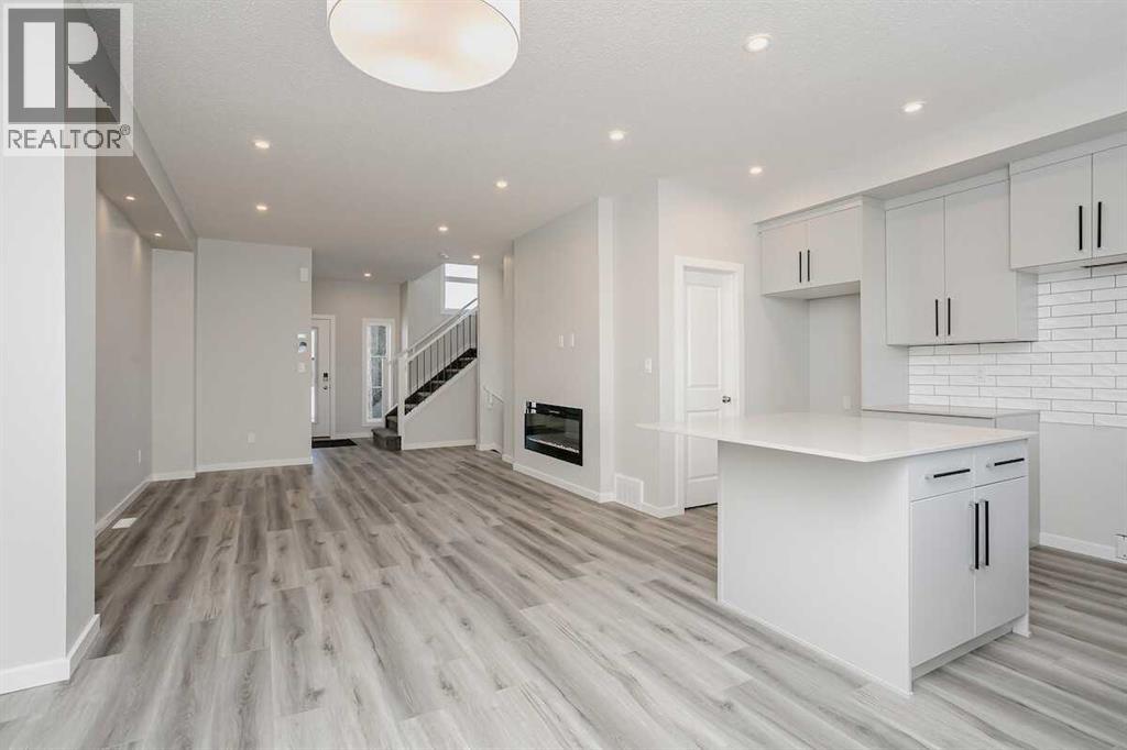 235 Heartwood Grove Se, Calgary, Alberta  T3M 2K1 - Photo 11 - A2329935