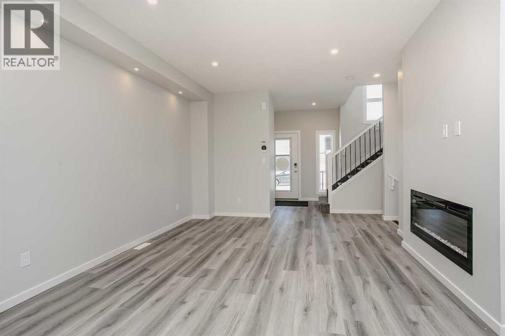 235 Heartwood Grove Se, Calgary, Alberta  T3M 2K1 - Photo 5 - A2329935
